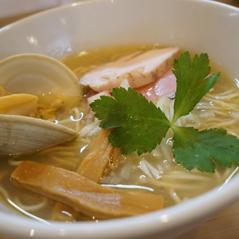 イズムのらーめん(塩)(麺堂イズム)