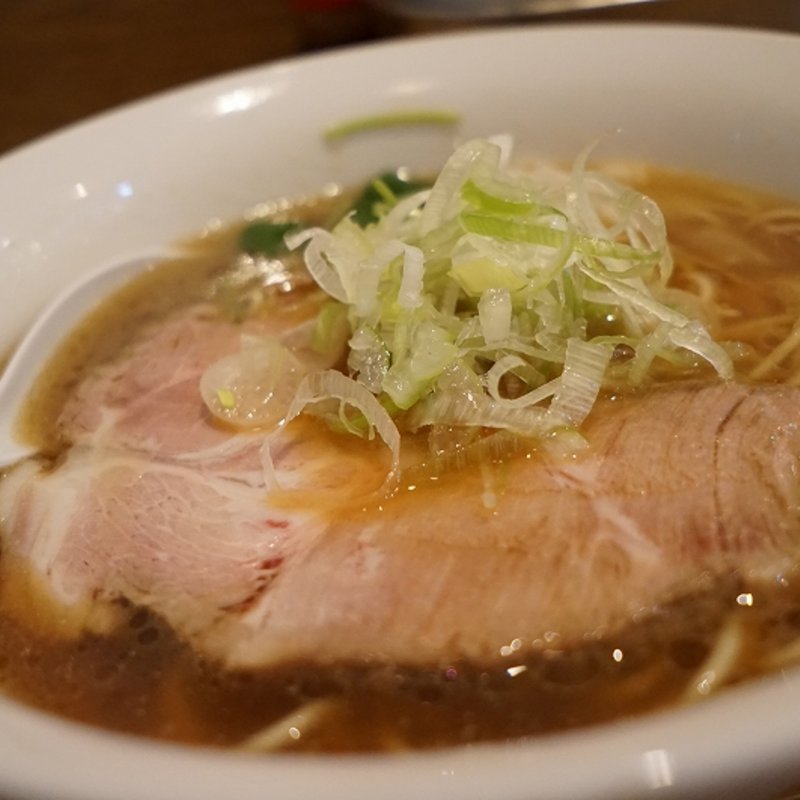 伊達鶏とさつま地鶏の鶏そば森林丸鶏＋ぼんじりで追い炊き(バードメン )