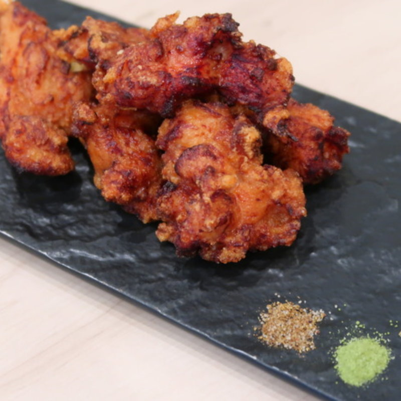 鶏の唐揚げ（抹茶塩と山椒で）(CHEESE CRAFT WORKS)