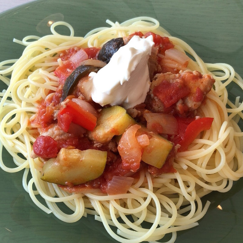 サルシッチャとナスのトマトソース(Sghr cafe Aoyama)