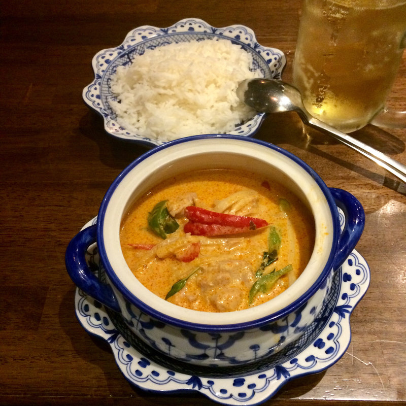 タイのレッドカレー(メナムのほとり 神保町テラススクエア店 )