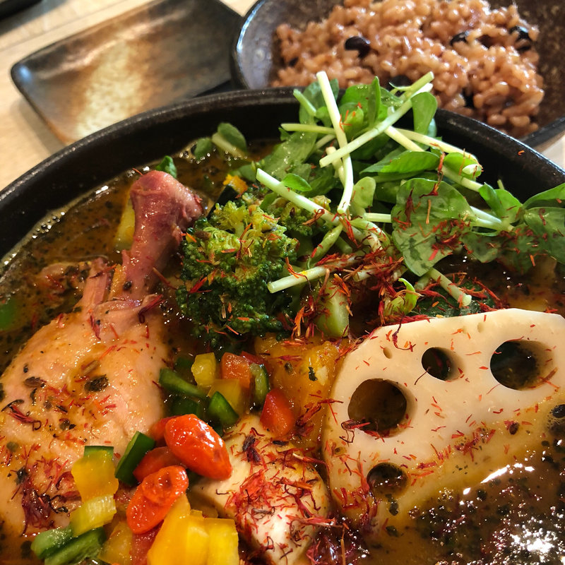 薬膳スープカレー（チキン）(薬膳スープカレー・シャナイア （Shania）)