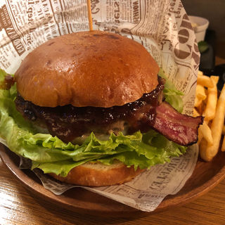 広島県で食べられるハンバーガー人気30選 Sarah サラ
