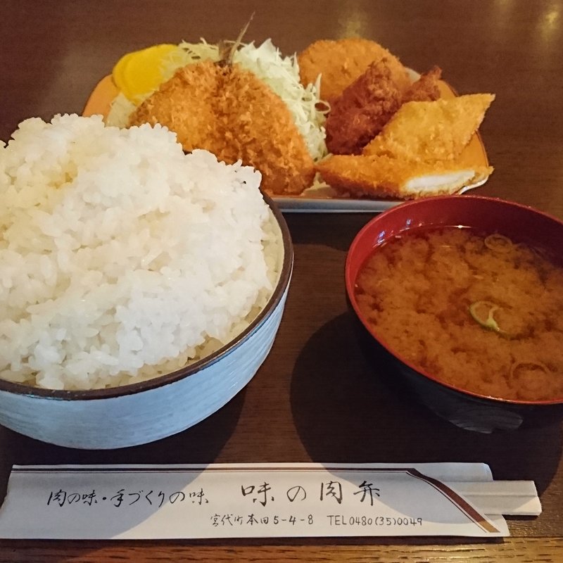 ミックスフライ定食大盛り(肉弁 )
