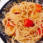 トマトとパプリカのスパゲッティ魔法バージョン(ベリッシモサロン)