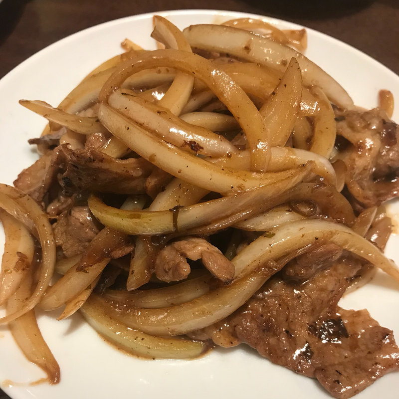 ラムとタマネギの炒め物(春来 )