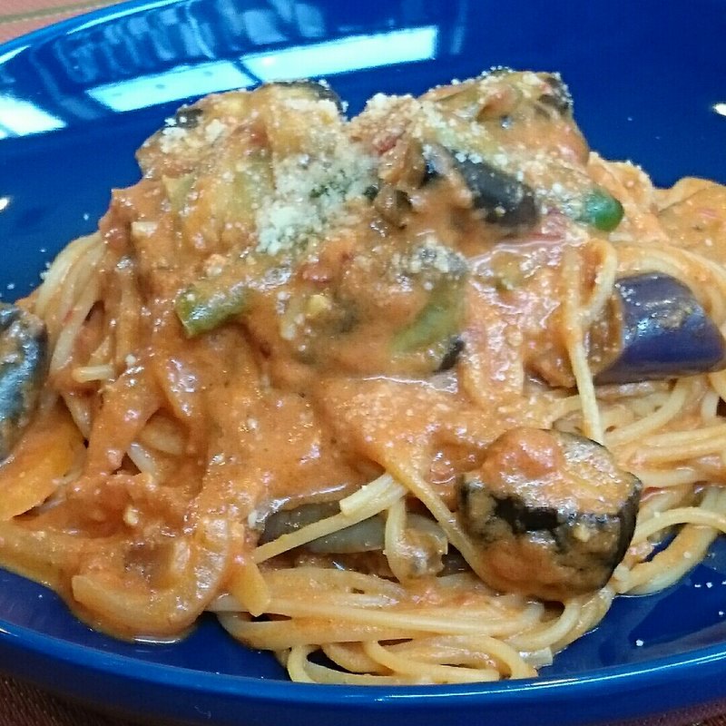 季節の野菜トマトソースパスタ(trattoria siva)