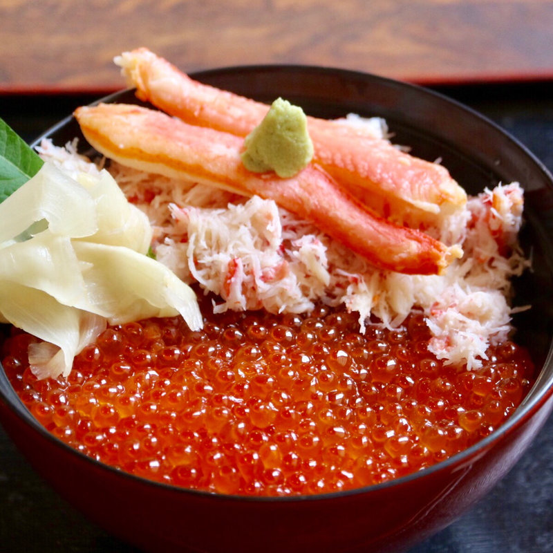 2色丼 いくら、かに(どんぶり家伊豆海(いずみ))