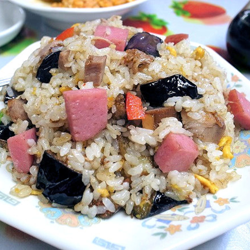 ナスバター炒飯(龍王)