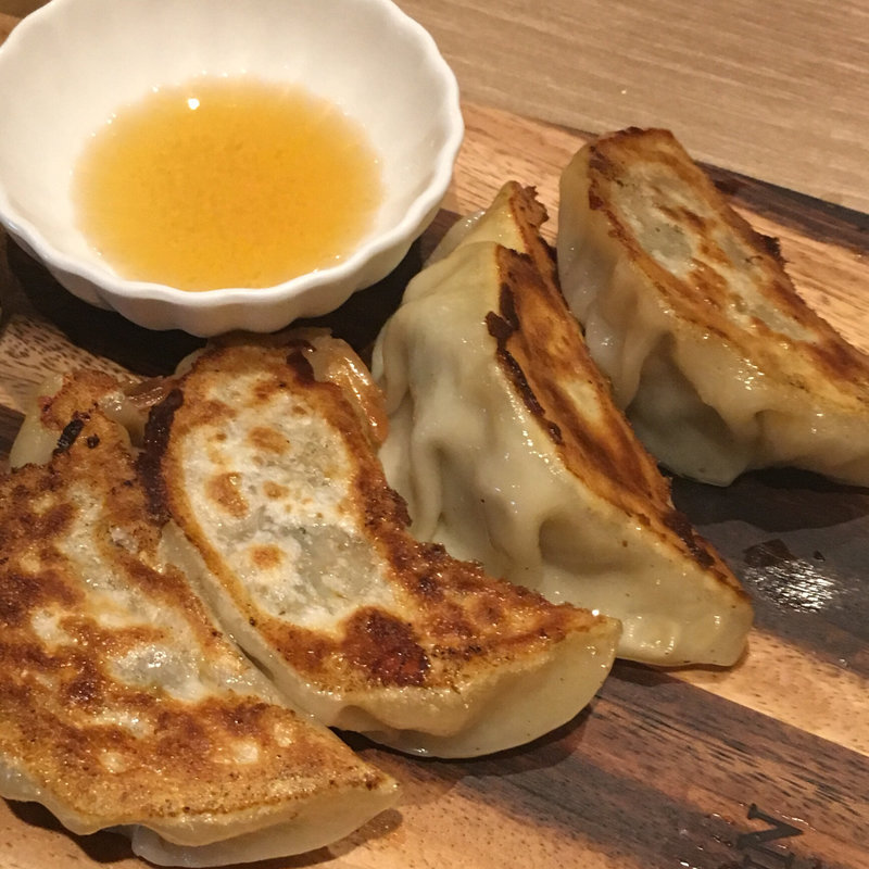 丸ごとエビ餃子(餃子 RENBOW赤羽一番街店)