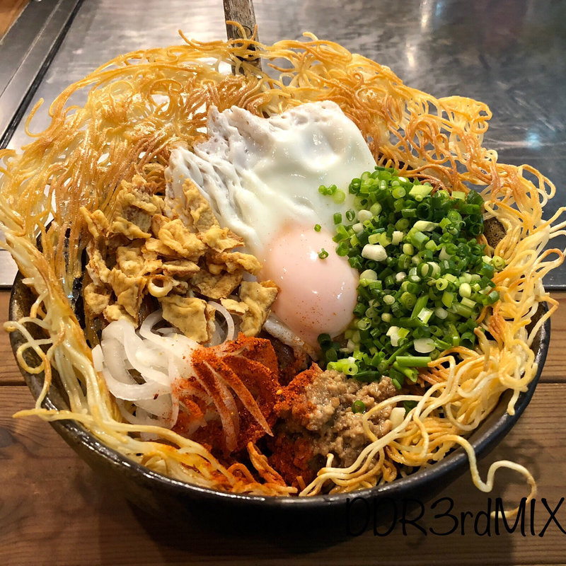 汁なし担々焼麺(The鉄板マン)