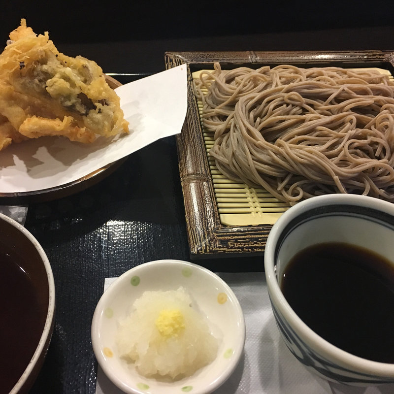 とり天とざる蕎麦(ゆうゆう亭 さっぽろ弥生店)