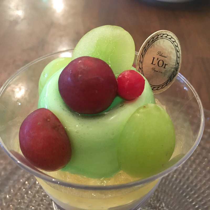 ケーキセット(パティスリー カフェ ロール （Patisserie cafe L'Or）)