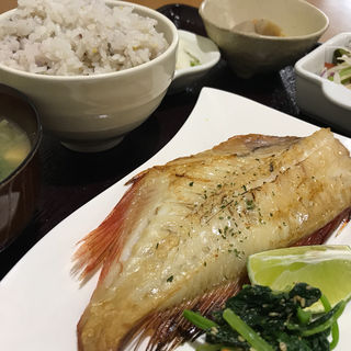 膳菜ランチ 赤魚の干し焼(膳菜)