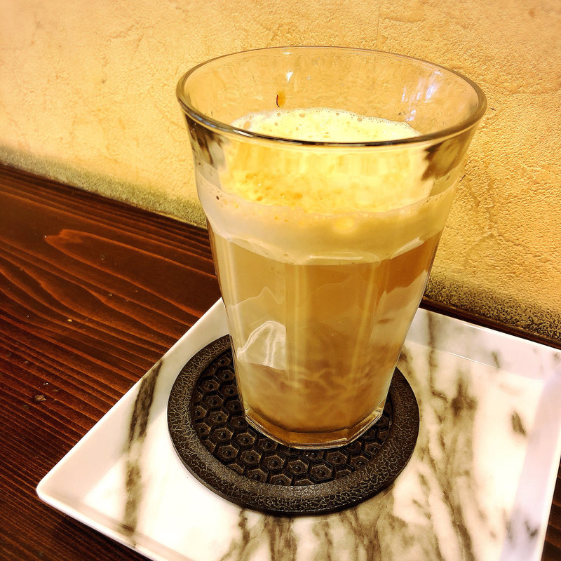 アイスラテ(やなか珈琲店 東銀座店)