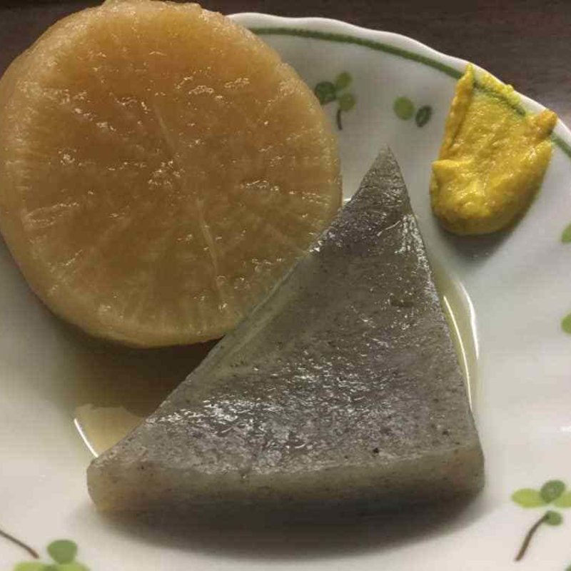 おでん【 大根・こんにゃく】(大黒さん)