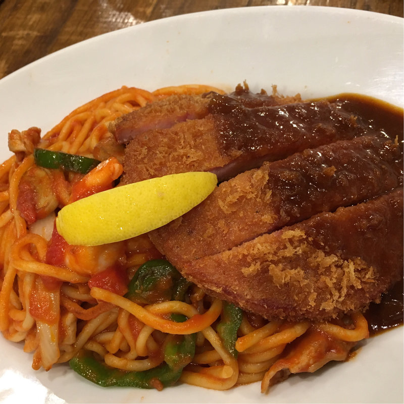 ハムカツナポリタン(ハチ 仙台駅店 )