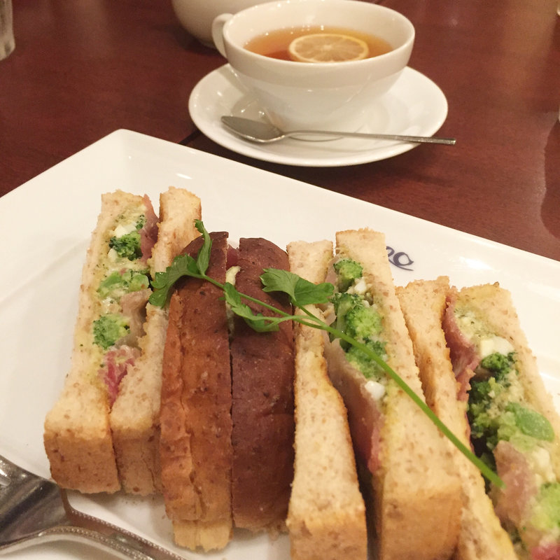 バジルと生ハムのサンドイッチセット(ヒロコーヒー 伊丹あらまき店)