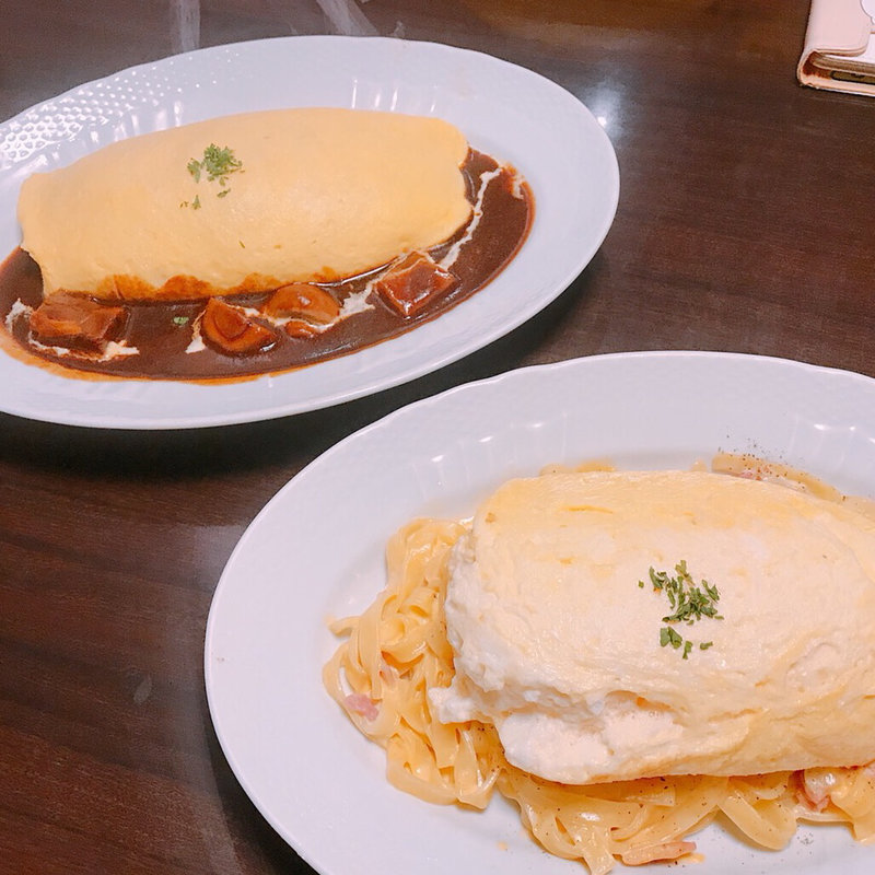 ビーフシチューオムライス(SALON 卵と私 原宿店 （サロン 卵と私）)