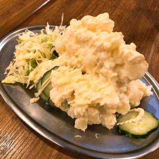 ポテトサラダ(新橋やきとん 神田小川町店)