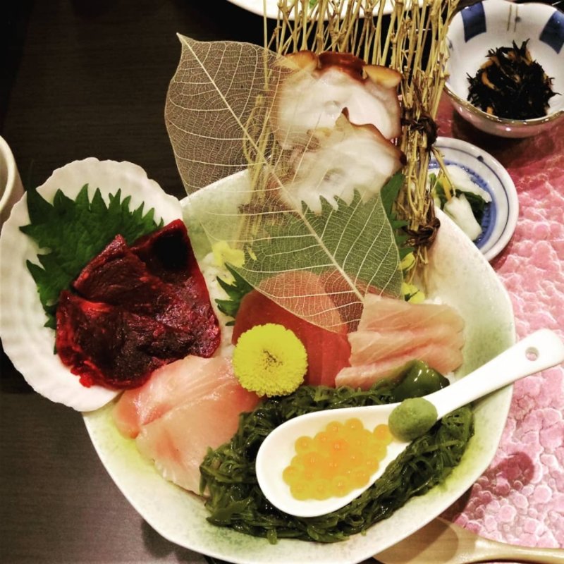 親方のきまぐれ丼(食楽 しお彩)