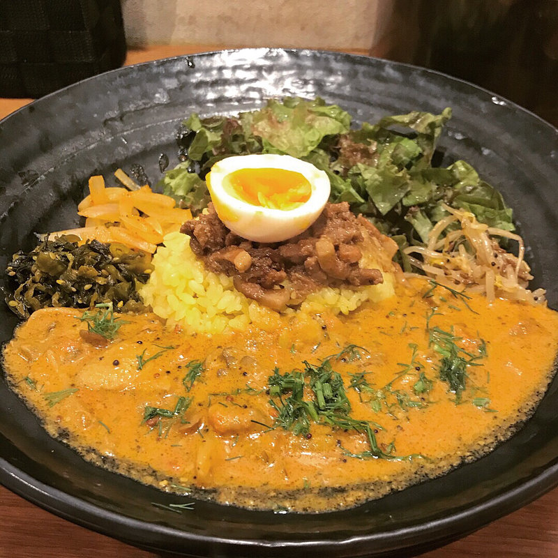 ろかプレート (限定 秋鮭と舞茸のカレー)(SPICY CURRY 魯珈 （スパイシーカレー ろか）)