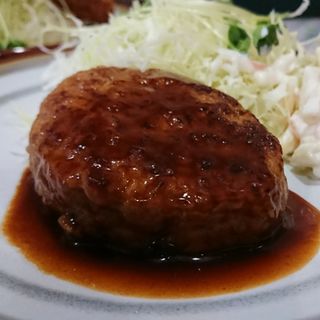 ハンバーグ定食(きっちん・はっちゃん)