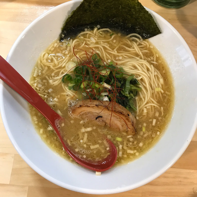 ラーメン(鶏と麺と （東京ら～めん倶楽部　鶏と麺と）)