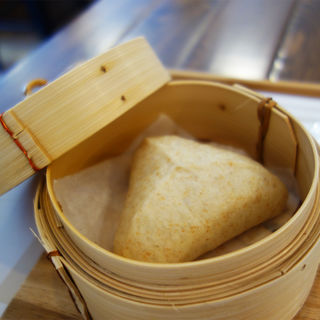 三角豆沙包(倉商店)