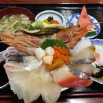 海鮮丼(漁師直営いけす 立石)