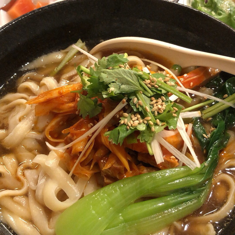 ネギ叉焼刀削麺(西安亭)