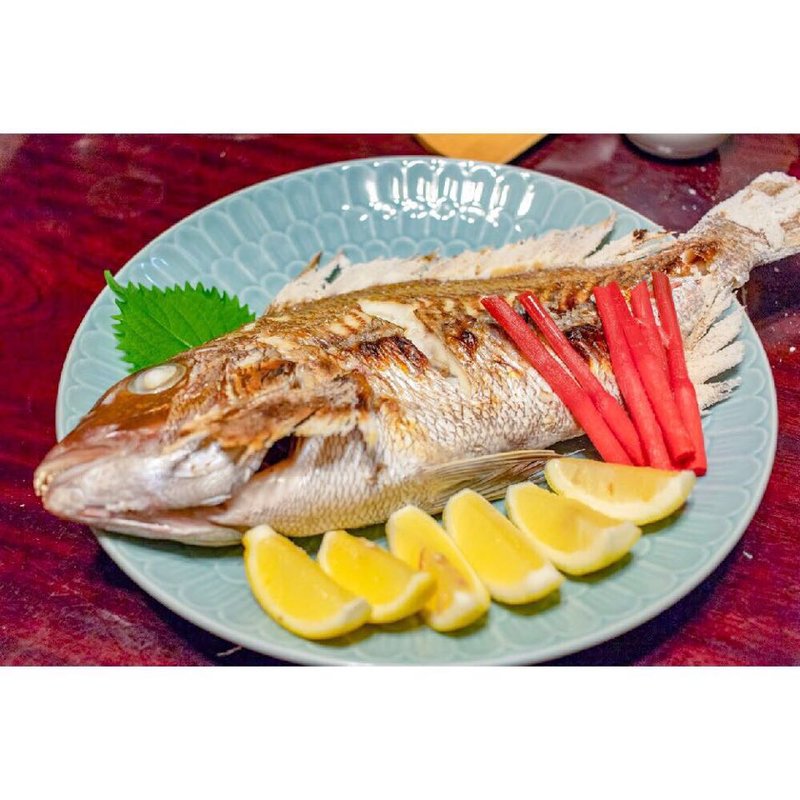 真鯛塩焼き(山はら （やまはら）)