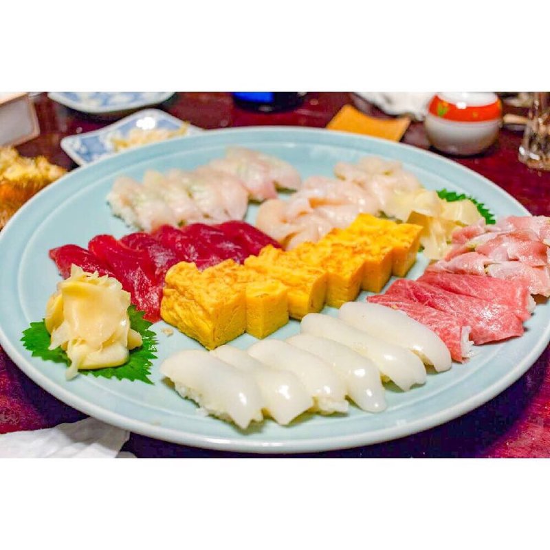 握り盛り合わせ(山はら （やまはら）)