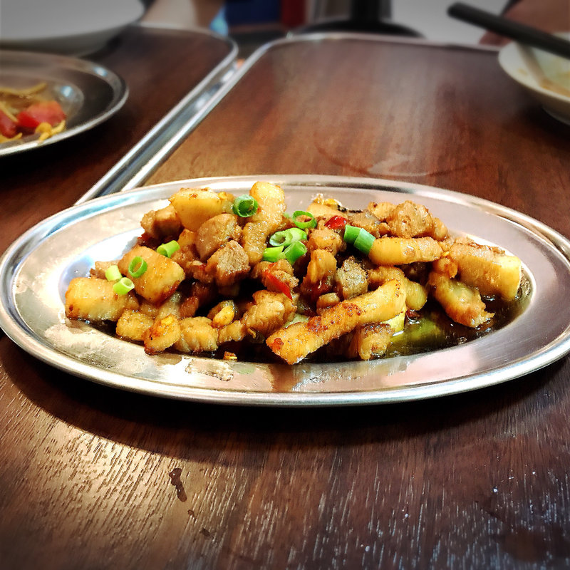 豚トロのグリル（コームーヤーン）(タイ東北モーラム酒店)