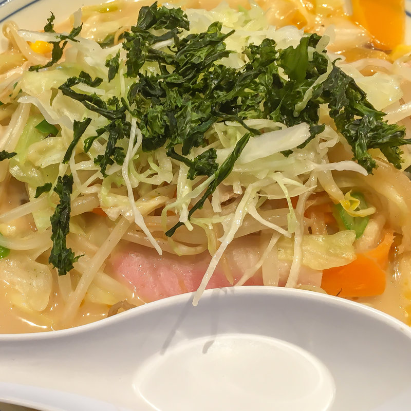 ミドルちゃんぽん(リンガーハット 新橋駅前店)