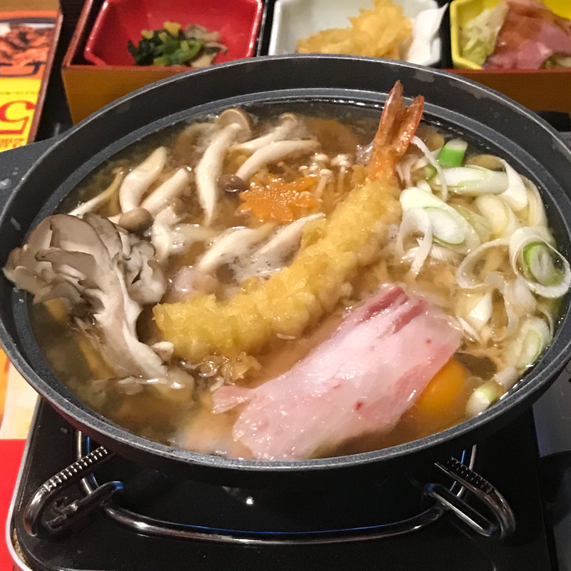 秋の特選鍋焼きうどん(夢庵 小平店)