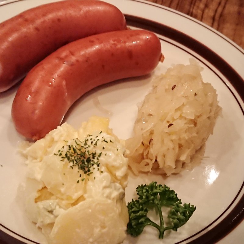 ボック　ヴィルスト(ゆで2本付)(ドイツ ビアハウス ハンブルク)