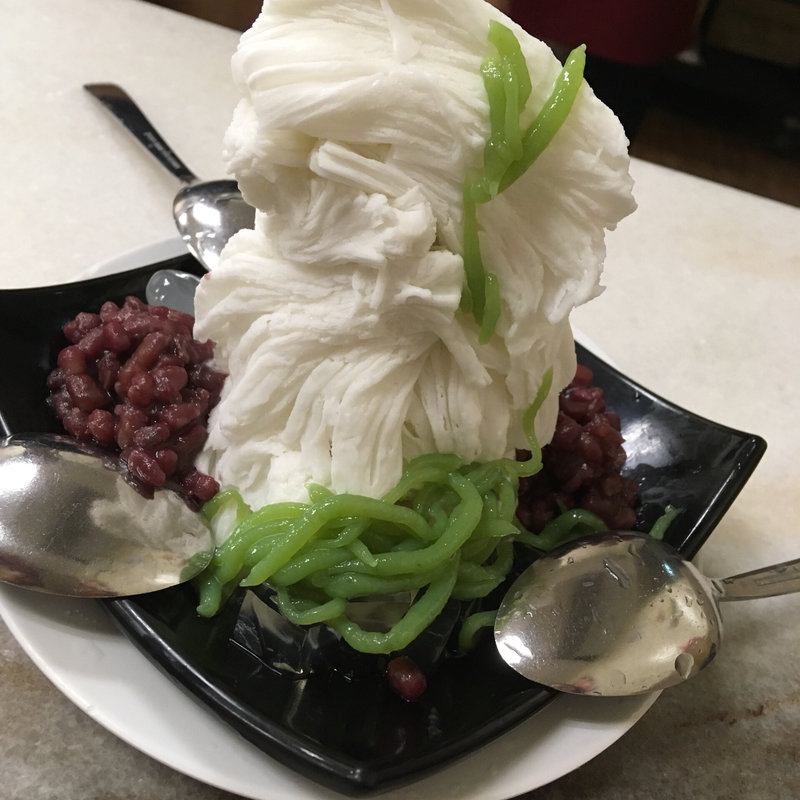 Green Tea Snow Ice(Mei Heong Yuen Dessert)