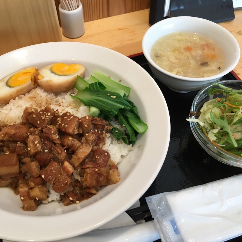魯肉飯ランチ(桜 手打拉麺)