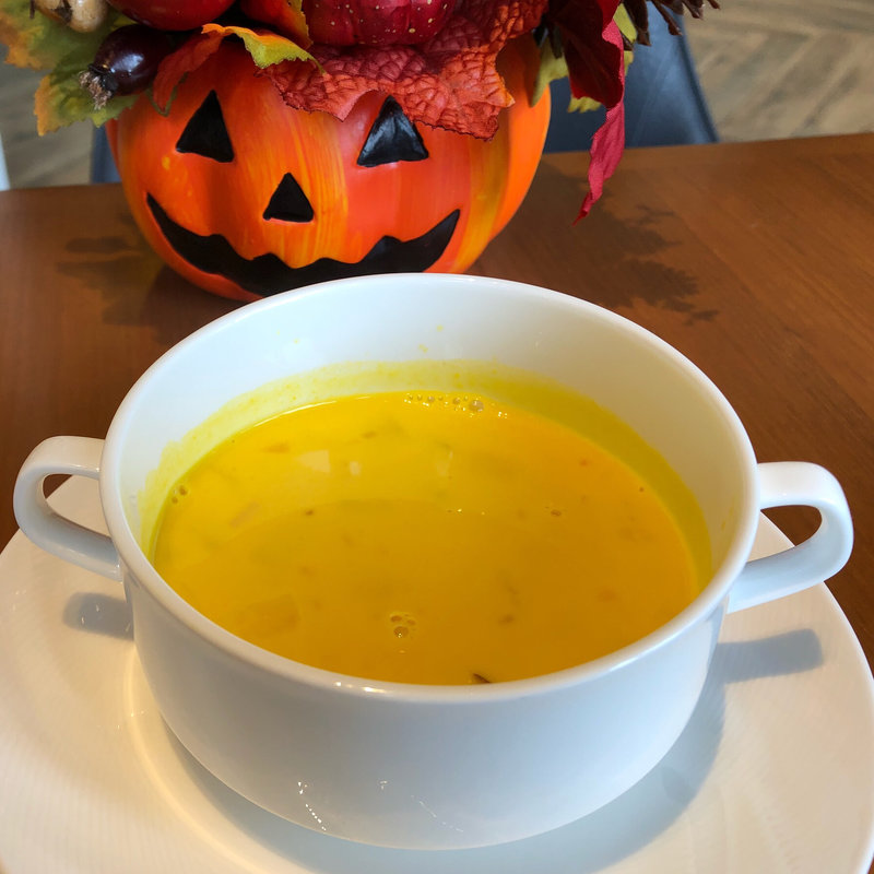 具だくさん野菜のパンプキンスープ(カフェ クベール （CAFE COUVERT）)
