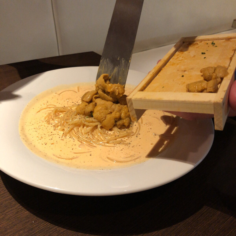 生ウニのトマトクリームスパゲティ(ウニ特盛)(トラットリア マッサ)