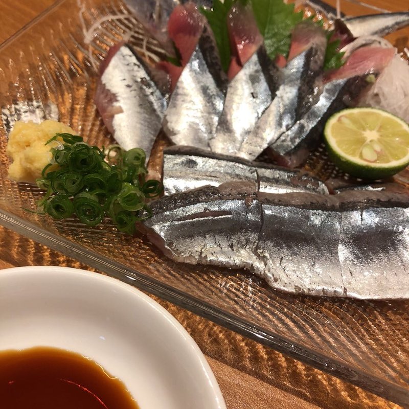 秋刀魚刺身(松屋 元町本店)