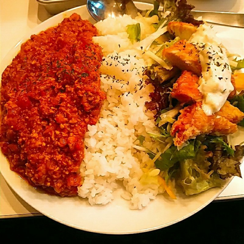 チキン南蛮キーマカレー(大分唐揚げ専門店 とりあん 幡ヶ谷店)