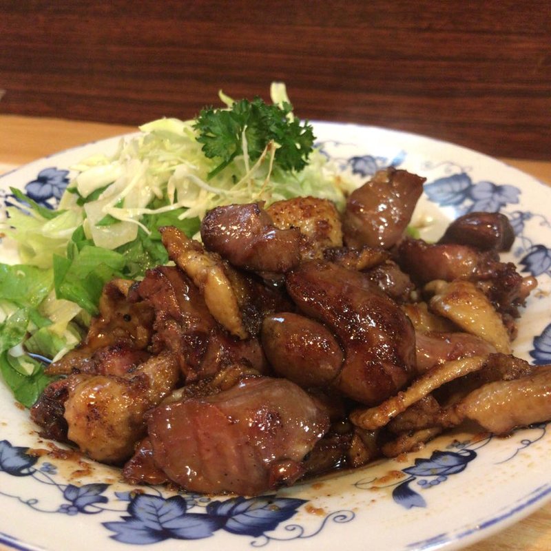 ホルモン焼き(鳥春)