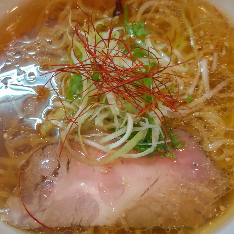 琥珀醤油ラーメン(天雷軒 神谷町店 )