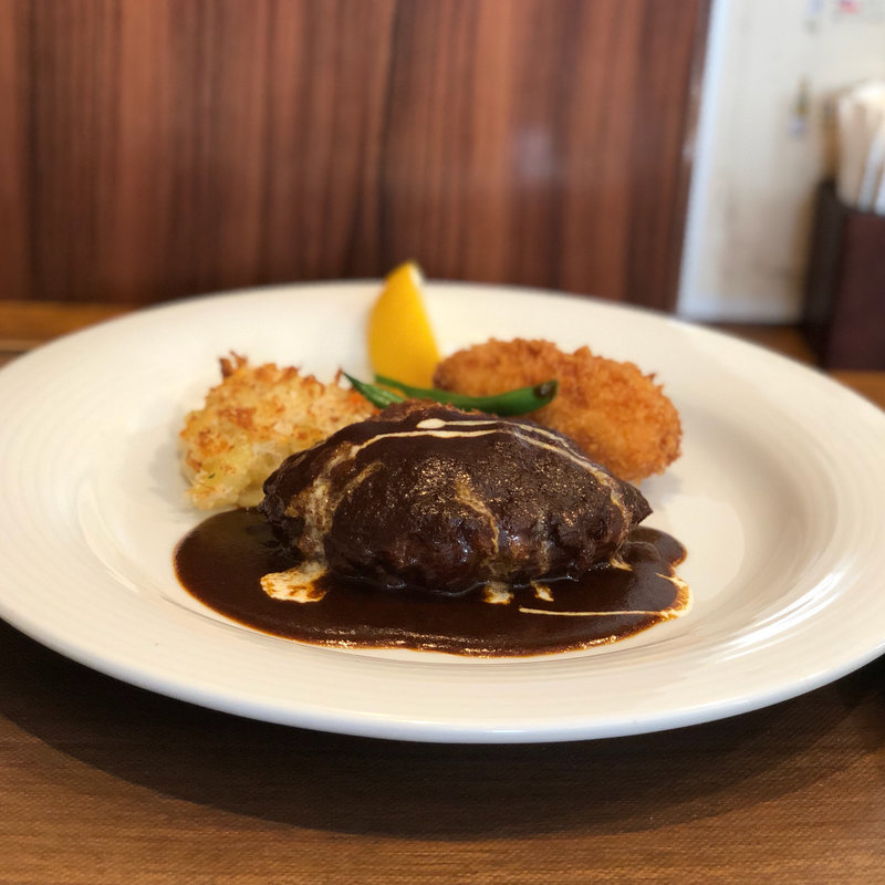 ハンバーグ&カニコロ(キッチン KAZU)