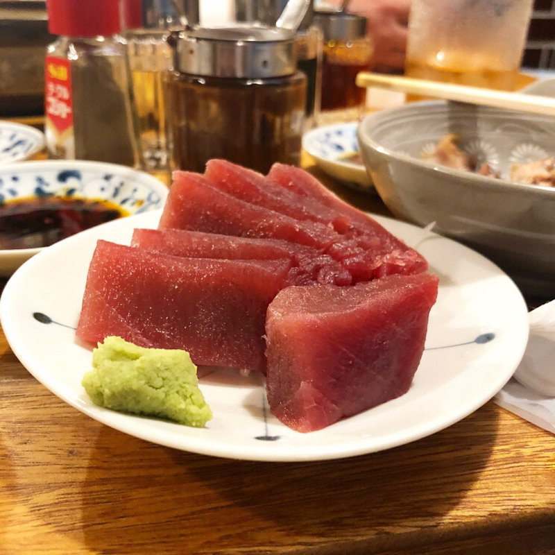 マグロぶつ(餃子ノ酒場マイケル)