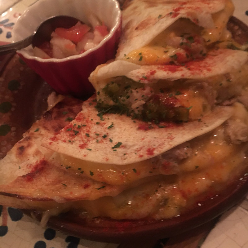 ケサディア(ボラーチョス （BORRACHOS）)