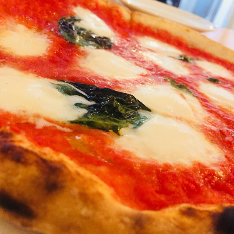 ピッツァマルゲリータDOD(ピッツェリア エ トラットリア スペッソ)