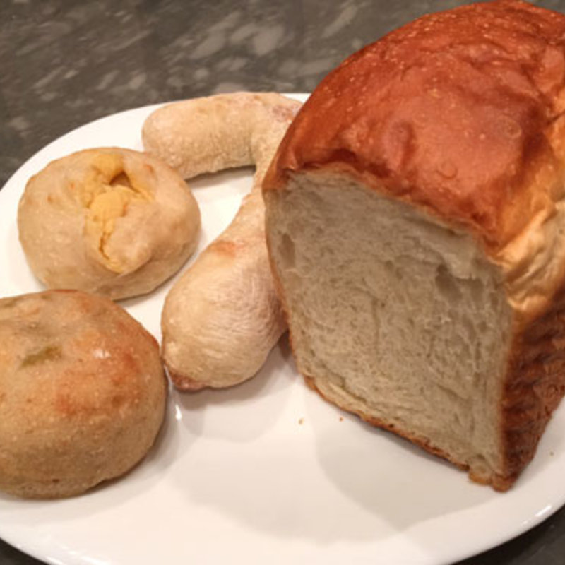 クリームパン(空と麦と)